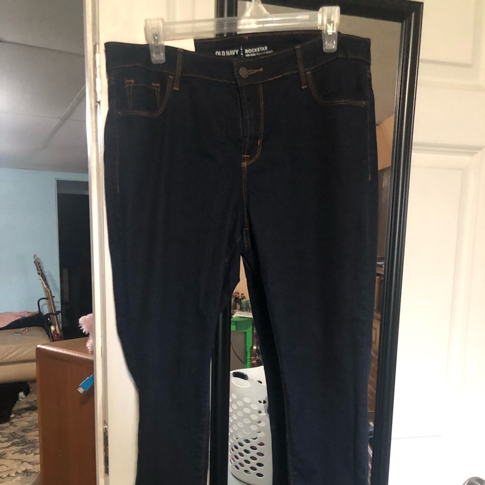 Old navy rockstar jeans 14